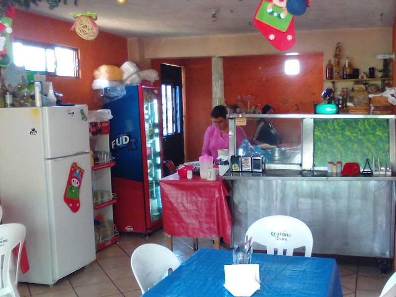 Imagen de Cocina Económica "Dolly's", Restaurante familiar