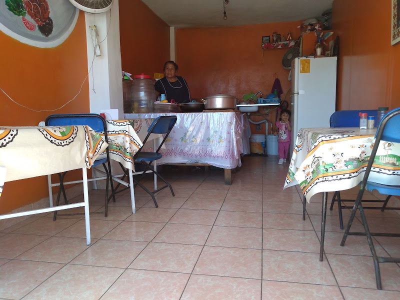 Imagen de Cocina económica Tadeo Luis, Restaurante